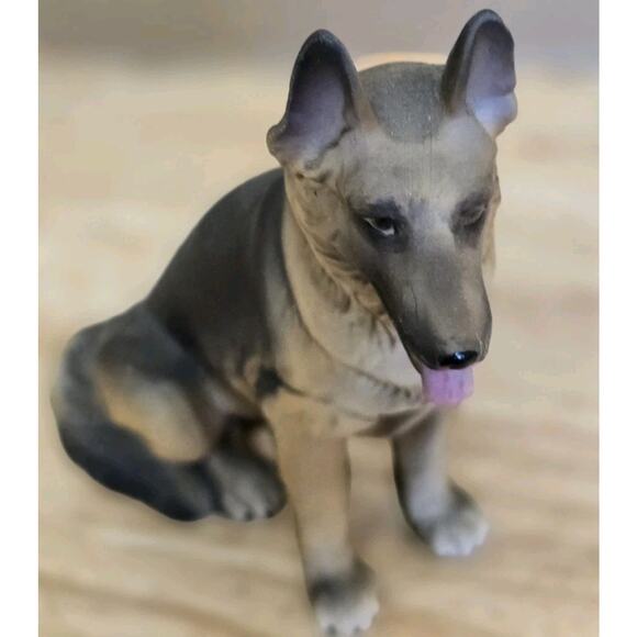 Vtg 1978 Sitting German Shepard Dog Porcelain Statue Aldon 7.5” Japan - Picture 3 of 9